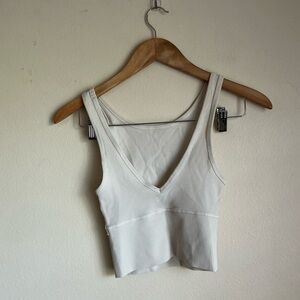Lululemon Athletica cream Fitted power pivot tank Crop Tank Top XS / S size 2